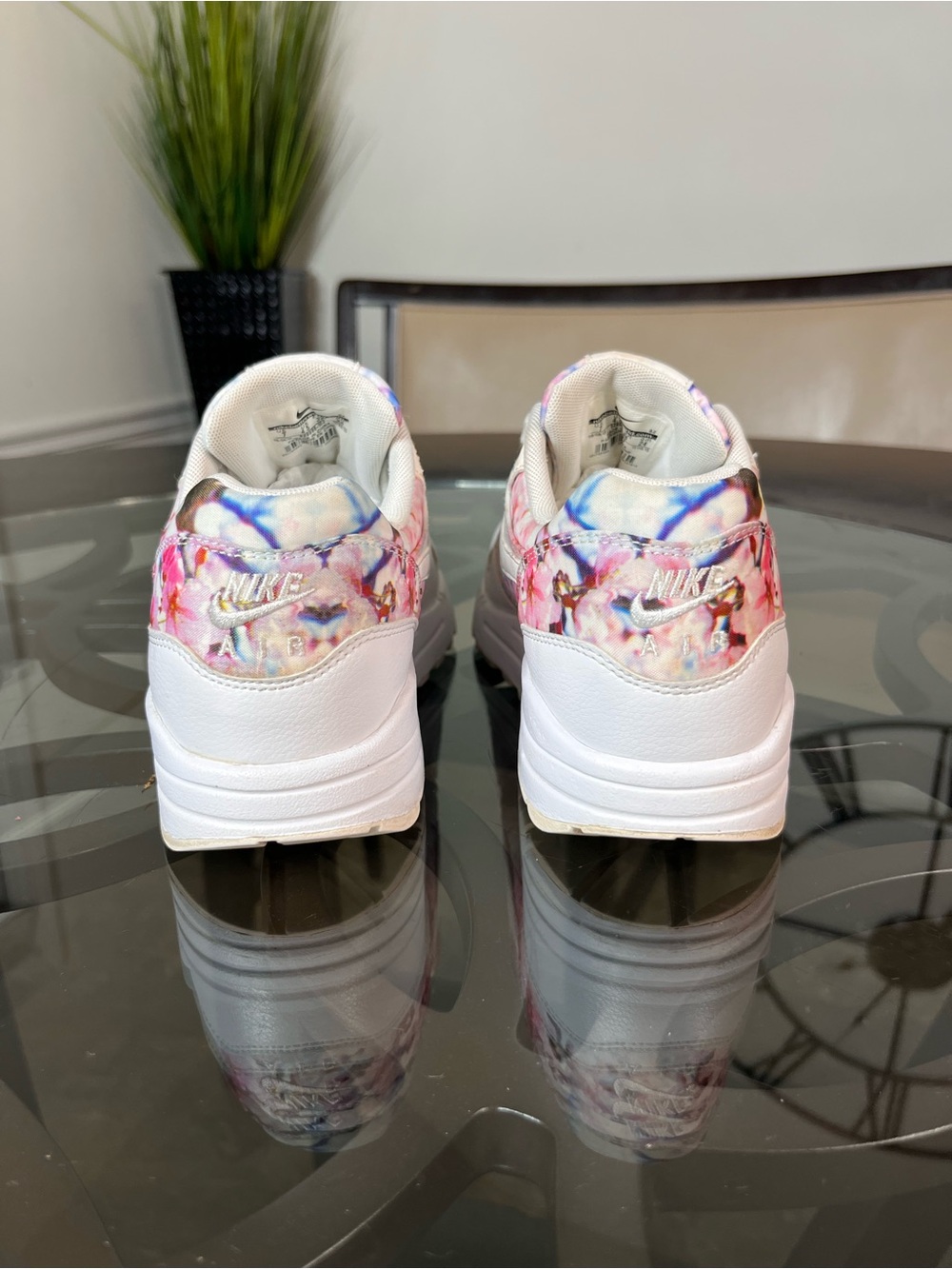 Nike Air Max 1 Print Cherry Blossom Women’s Sneakers Sz 7 - Picture 4 of 5